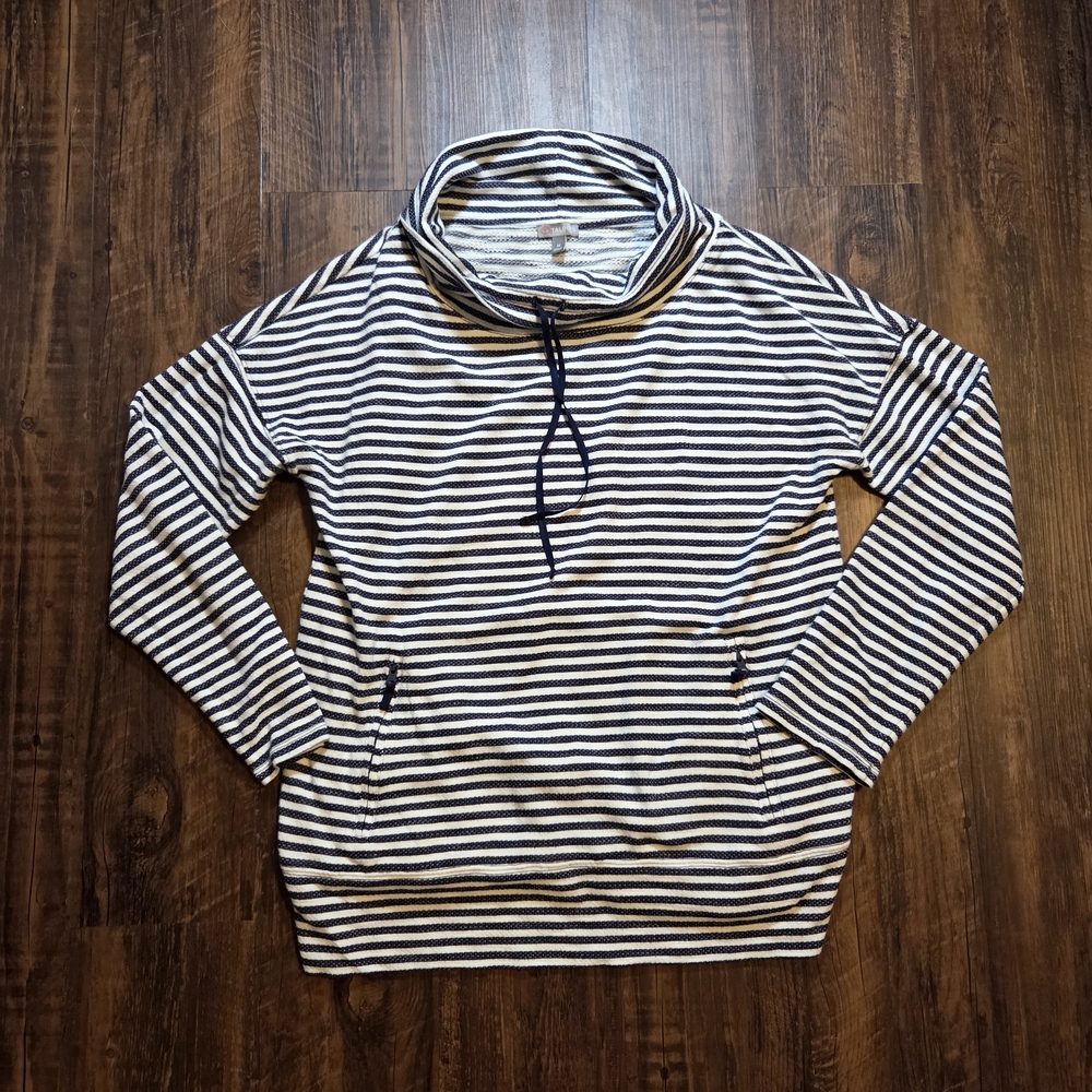 Nautical Cottton Bkend Talbots Navy and White Striped Crewneck Sweater